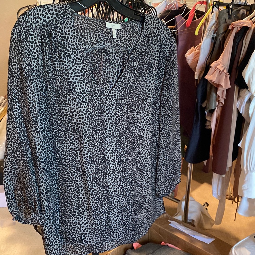 Joie 100% silk top. Grey and black animal print.